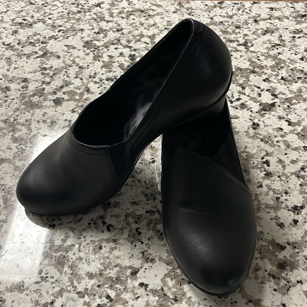 Vionic | Sumner Genuine Leather Black Pumps w/ Orthaheel Size 7.5 - Picture 3 of 10